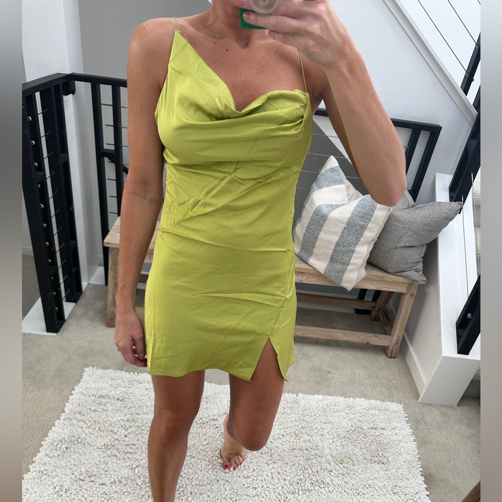 Fashion Nova Lime Yellow Satin Mini Dress | Chain Detail | NWT | Size S - Picture 11 of 13